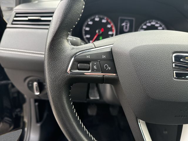 Ibiza XCellence *Navi+LED+Apple CarPlay+Android 