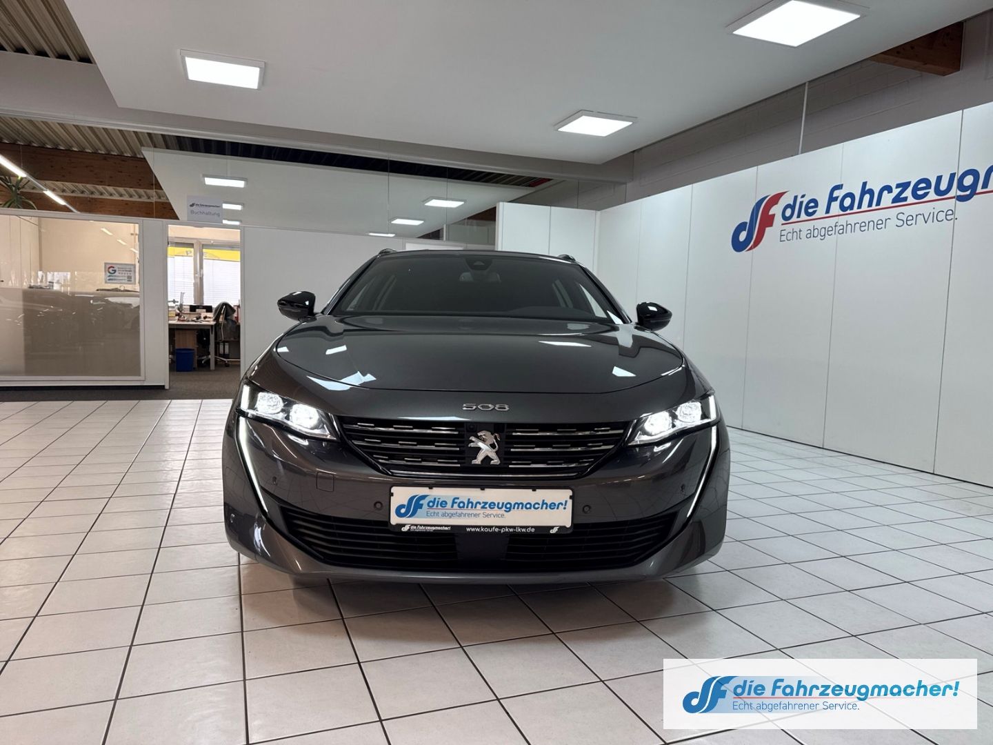 Fahrzeugabbildung Peugeot 508 SW Allure Pack 1.5 BlueHDi Navi ACC Apple Ca