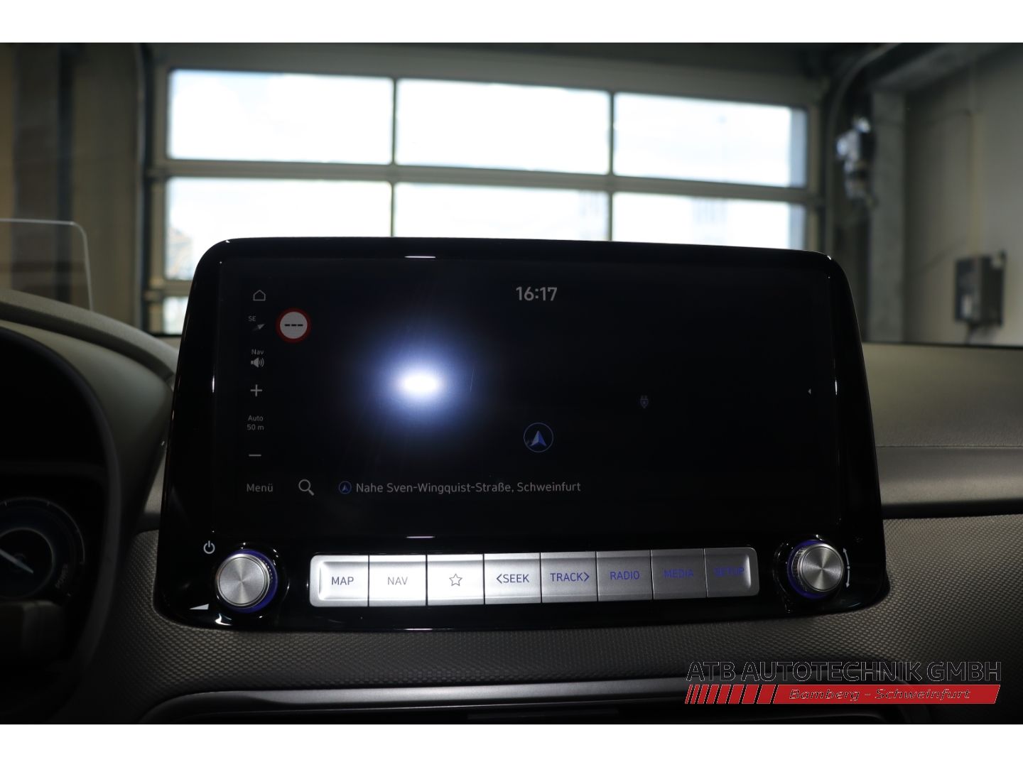 Fahrzeugabbildung Hyundai KONA Elektro Trend 39,2 kWh 2WD SOH 97,9 % Assis