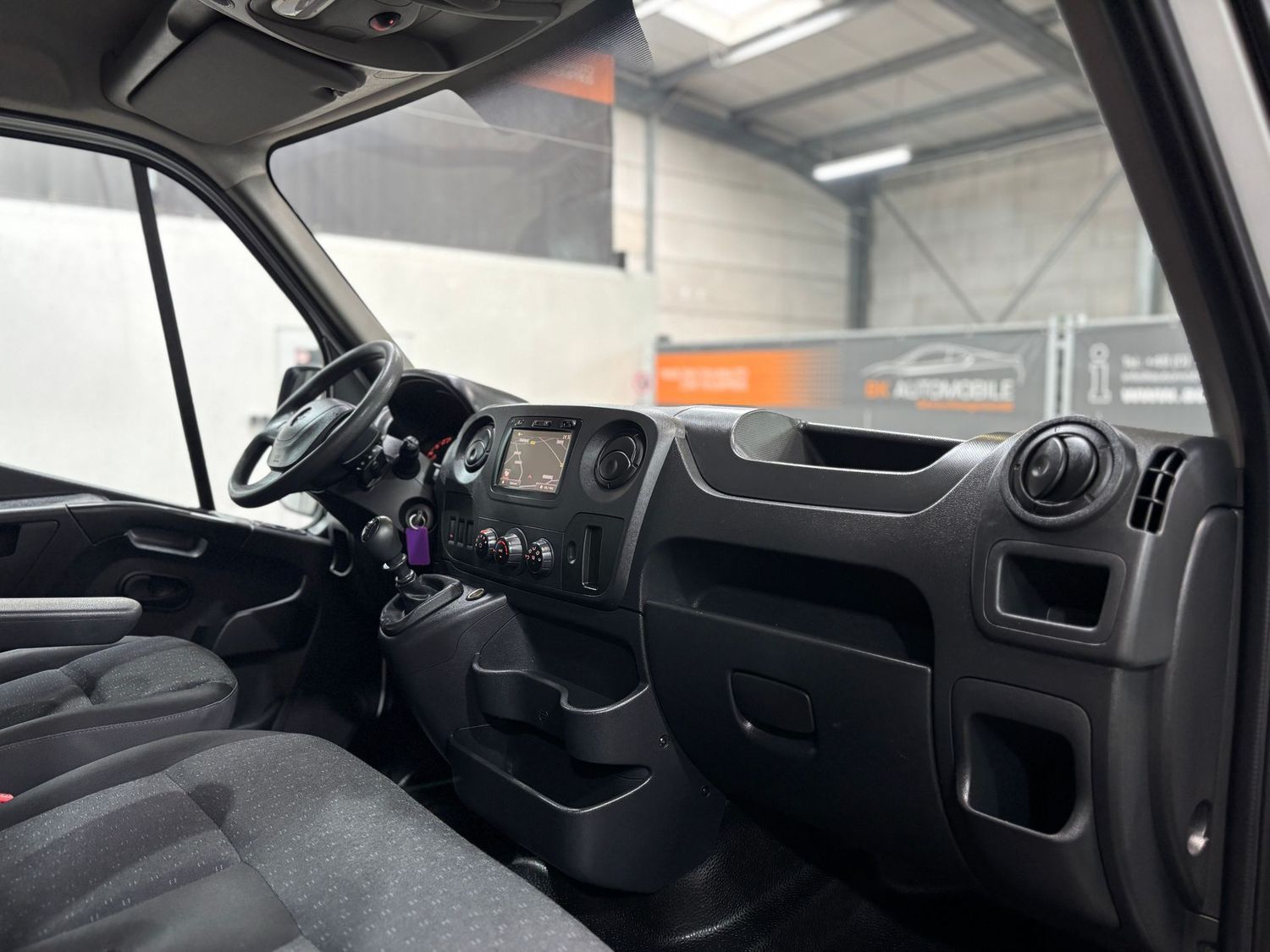 Fahrzeugabbildung Opel Movano 2.0D L2H2 3,5t #2x Sortimo#Klima#Kamera#N