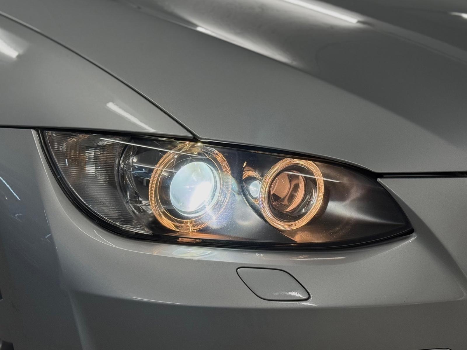 BMW 330i Cabrio*M-SPORT*NAVI*XENON*DEUTSCHES FZG*