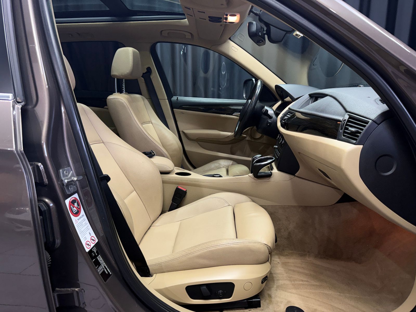 Fahrzeugabbildung BMW X1 xDrive 23d|RF-CAM|PANO|NAVI|AUTOMATIK|AHK