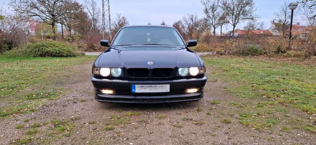 BMW E38 728I Facelift ORIENTBLAU Youngtime...