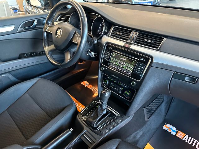 Skoda Superb Combi Exclusive 4x4 *1. Hand*Klima*TÜV*BT