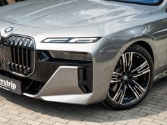BMW 740 – 12 / 35