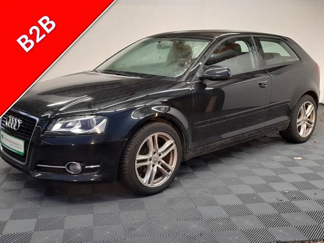 Audi A3 1.2 TFSI Attraction***XENON***