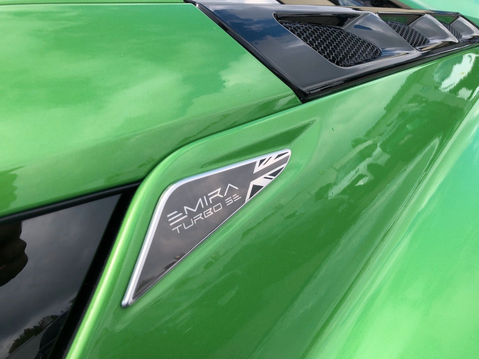 Fahrzeugabbildung Lotus Emira i4 Turbo SE ACC Lotus Wuppertal MY26