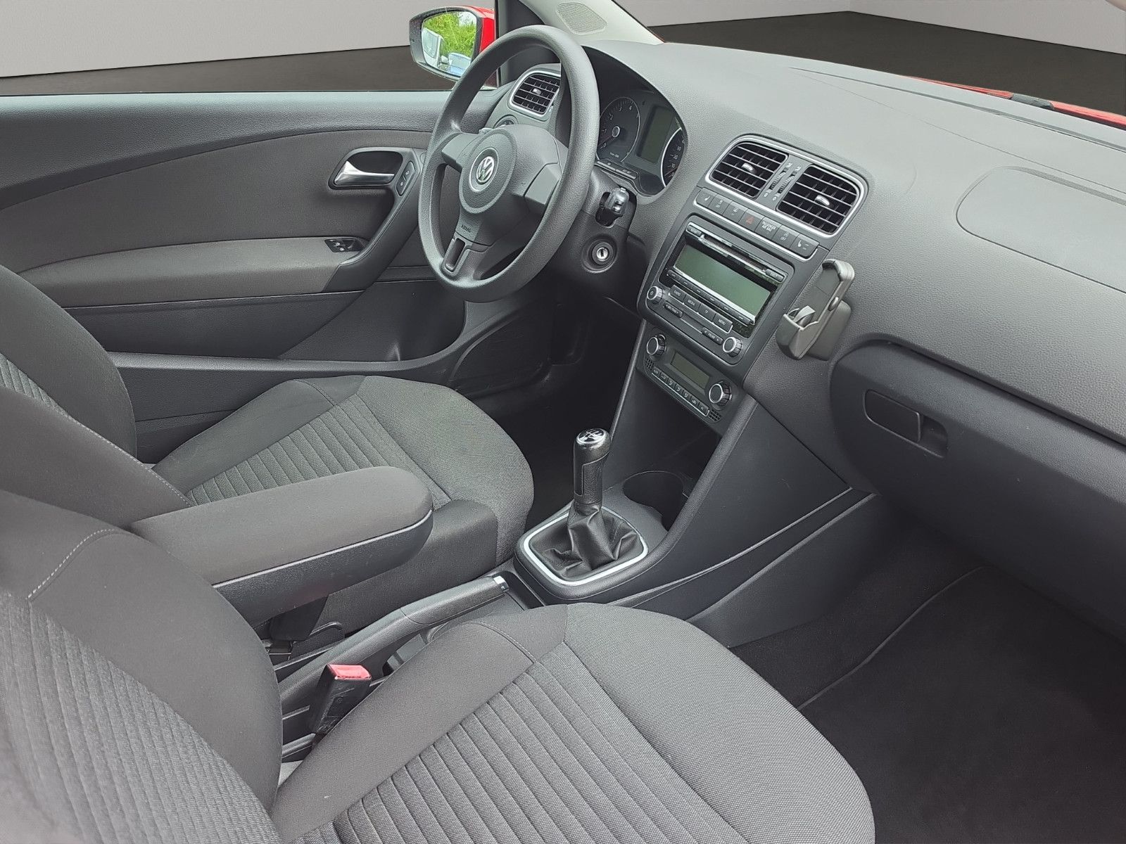 Fahrzeugabbildung Volkswagen Polo V Comfortline BlueMotion/BMT KLIMA SHZ TEMP