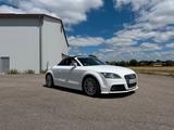 Audi TTS Roadster 2.0 TFSI quattro / Schalter - gebrauchte Audi TTS aus dem Jahr 2010