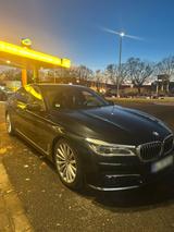 BMW 730d xDrive,Soft Close,Massage sitze,3... - BMW 730 in Hannover