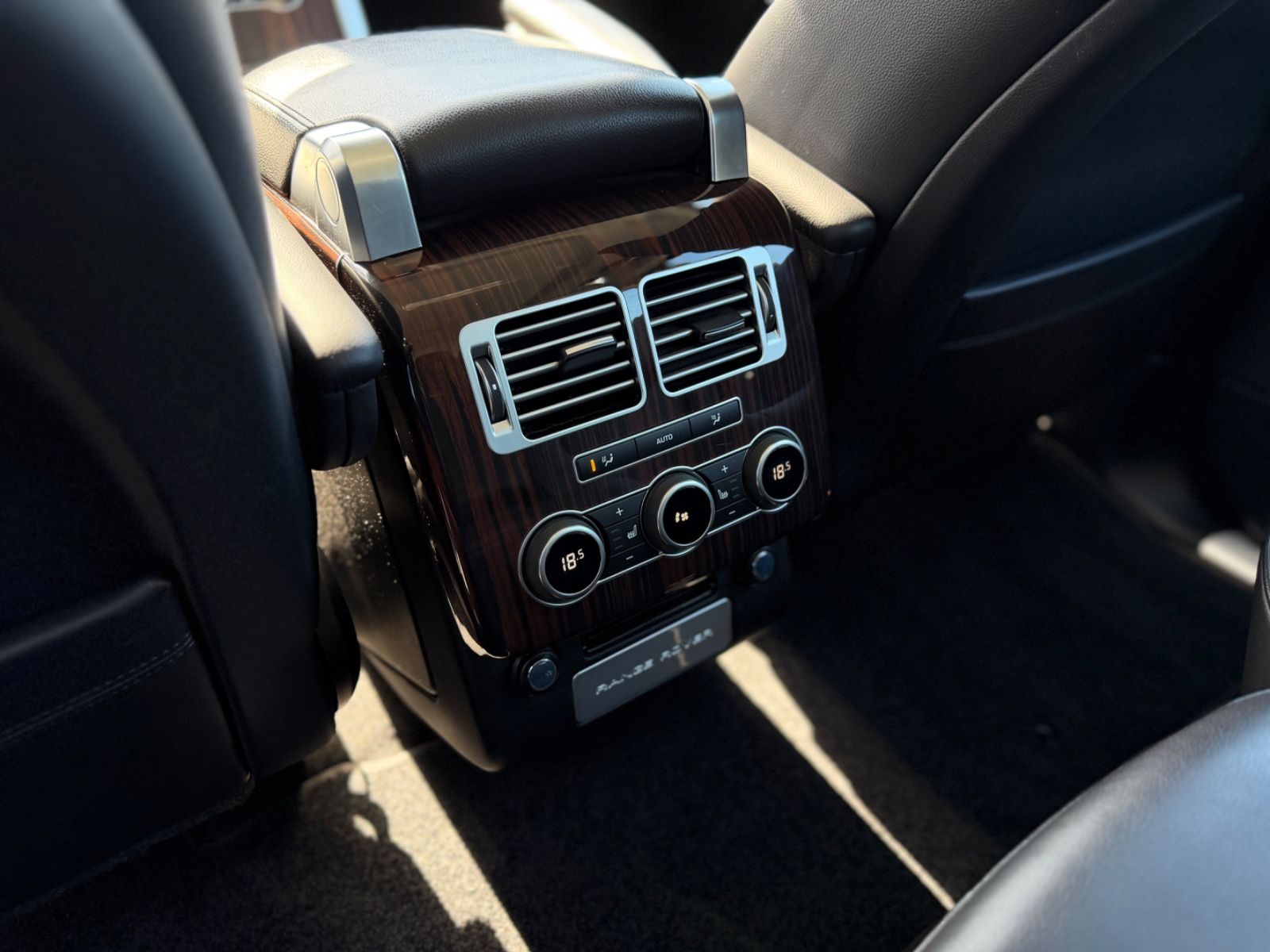 Range Rover 3.0 TDV6 1.Hand HUD Standh. 21"
