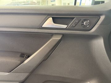 Volkswagen Caddy DSG ALLTRACK XENON STANDHZ NAVI ACC 150PS