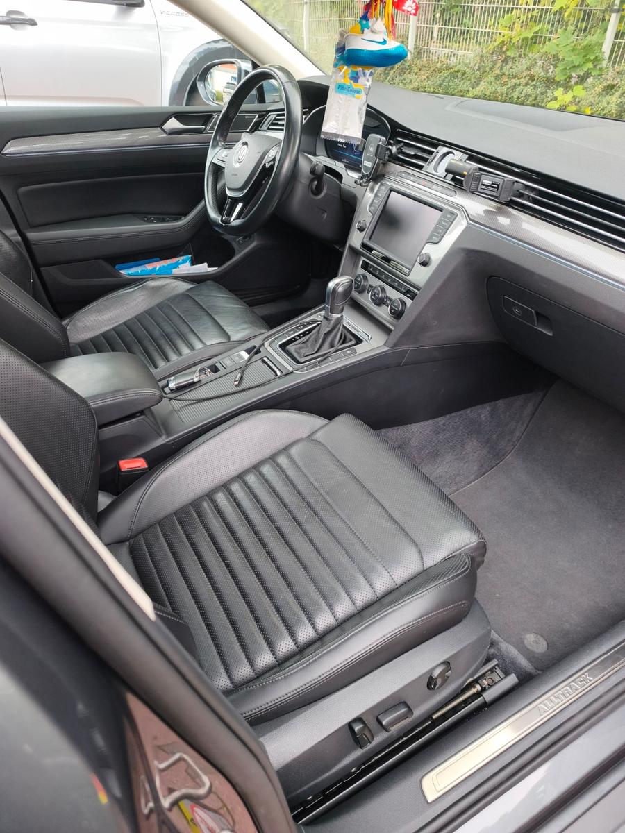 Volkswagen Passat Alltrack 2.0 TDI DSG 4Motion Standheinzun