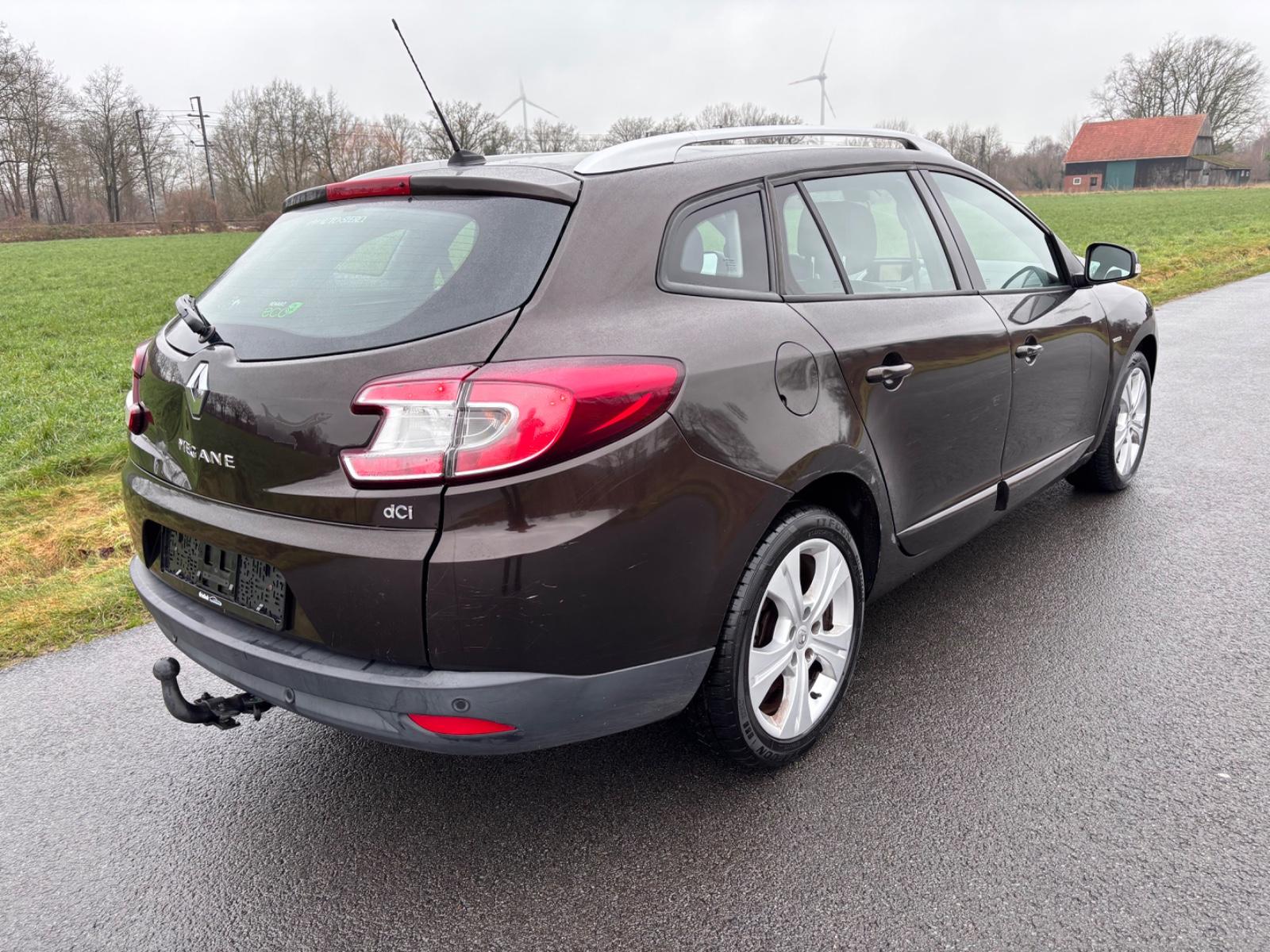 Renault Megane 2012 — photo 5
