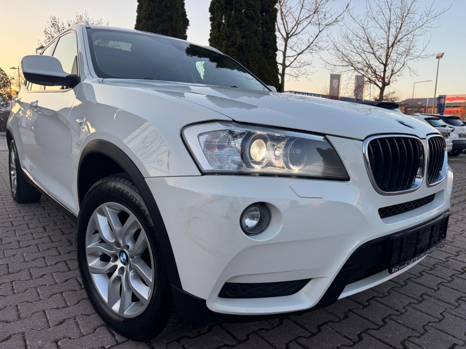 BMW X3 xDrive 20 d - LEDER -AUTOMATIK - PANORAMADACH