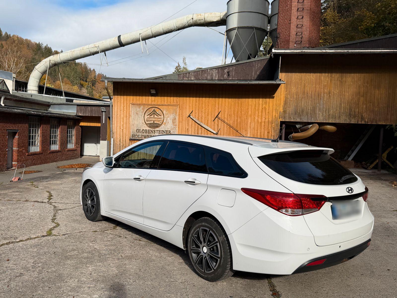 Hyundai i40 2013 — engine 101 HP (74kW)