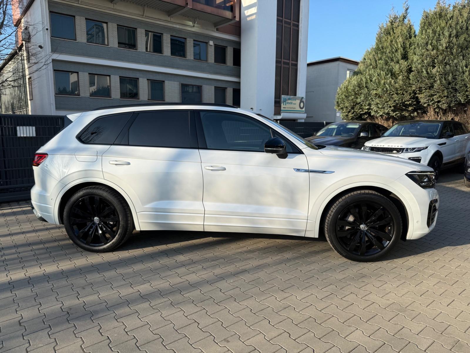 Volkswagen Touareg 3.0 V6 TDI R-Line 4Motion·68tkm·Luftfed.