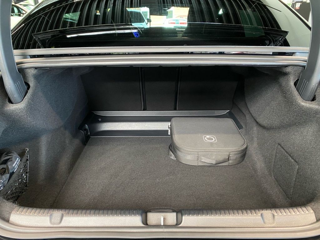 Mercedes-Benz EQE 350+ AMG+NIGHT+BURMESTER+MEMORY+AHK+AIRMATIC foto 8