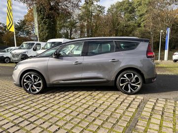 Fotografie des Renault Grand Scenic EXECUTIVE TCe 160 EDC