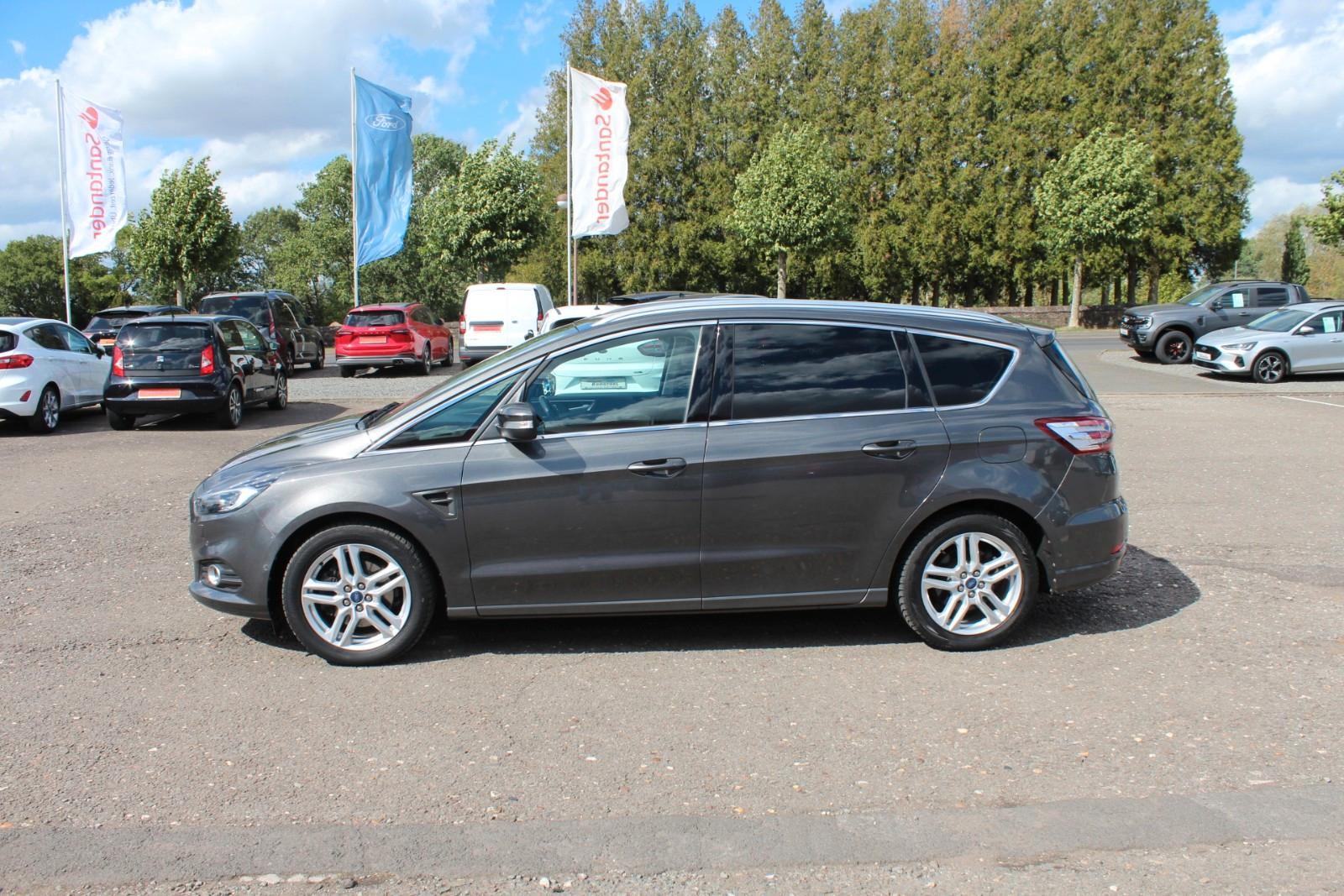 Ford S-Max 2.0 Ecobl. Auto Titanium*AHK*7Sitze*