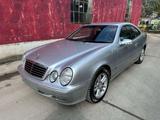 Mercedes-Benz CLK 200 Coupe*Kompressor*Elegance*TÜV*Automatik* - Mercedes-Benz CLK 200 aus 2001: Kompressor