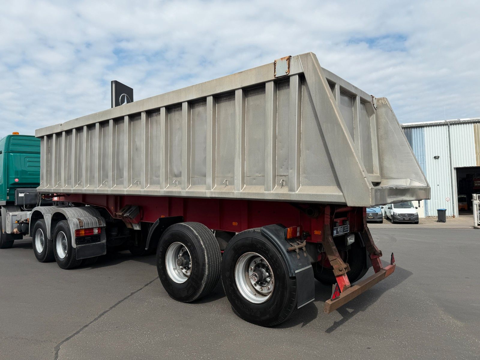Fahrzeugabbildung Andere SDC Trailers LTD SDC 30/2 Liftachse BPW