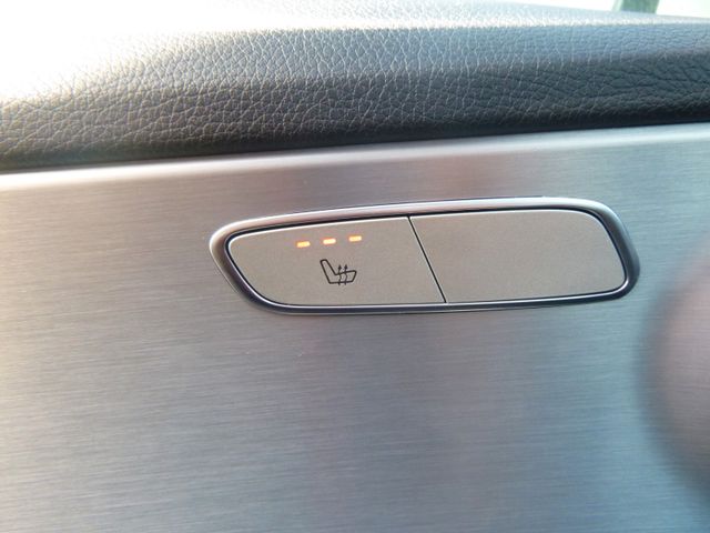 Fahrzeugabbildung Mercedes-Benz C 180 CGI Avantgarde Lim >NAV/Sitzheiz/PDC<