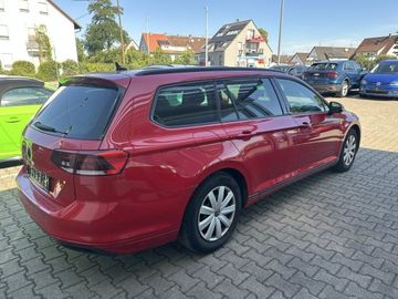 Volkswagen Passat Variant - 5