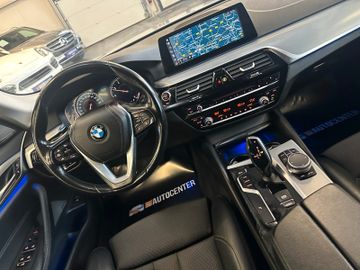 BMW 525 d Touring Sport Line *Kamera*Navi*Klima*SHZ*