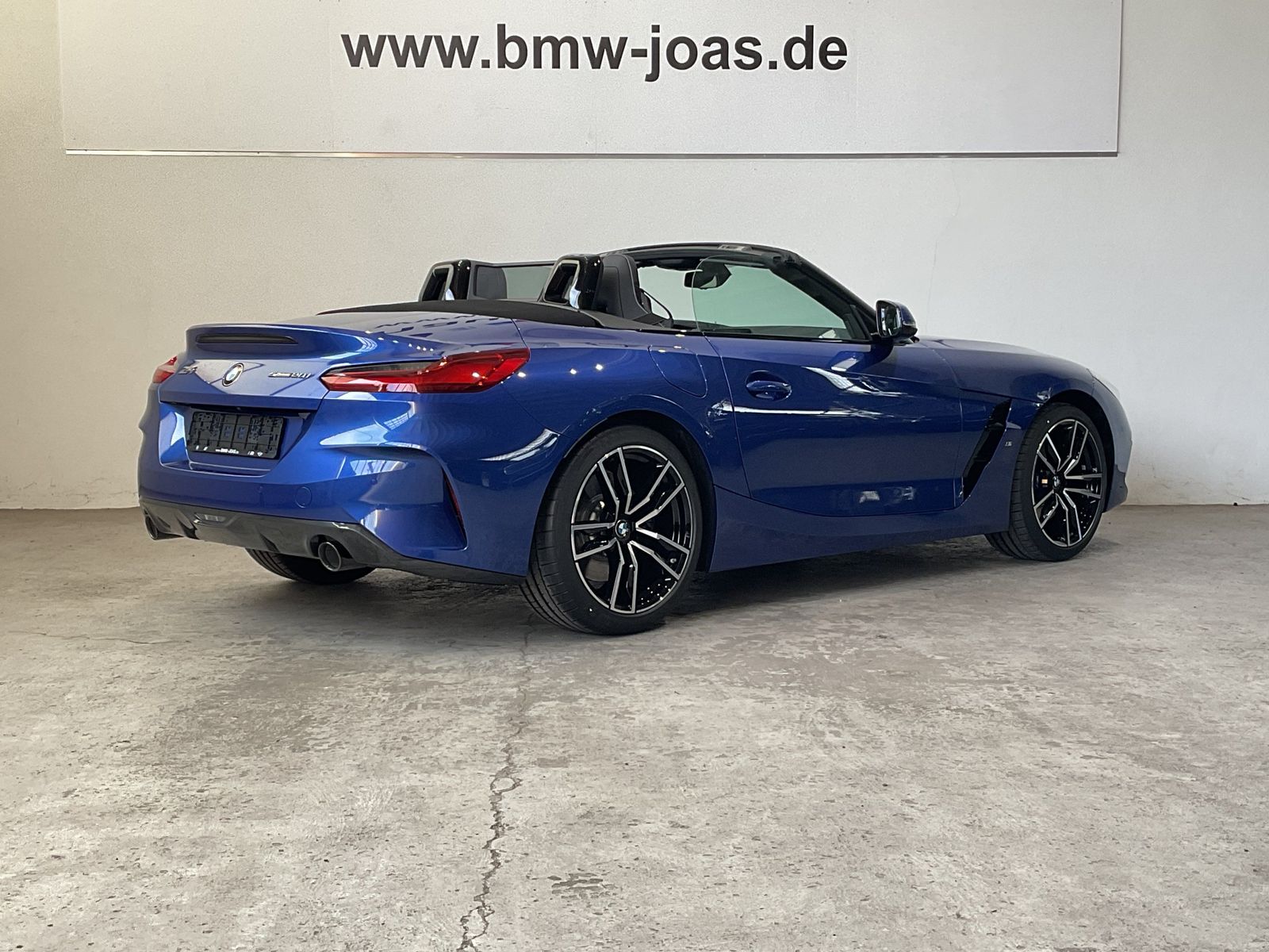 Fahrzeugabbildung BMW Z4 sDrive20i 19" LMR, Head-Up Display, Komfortzu