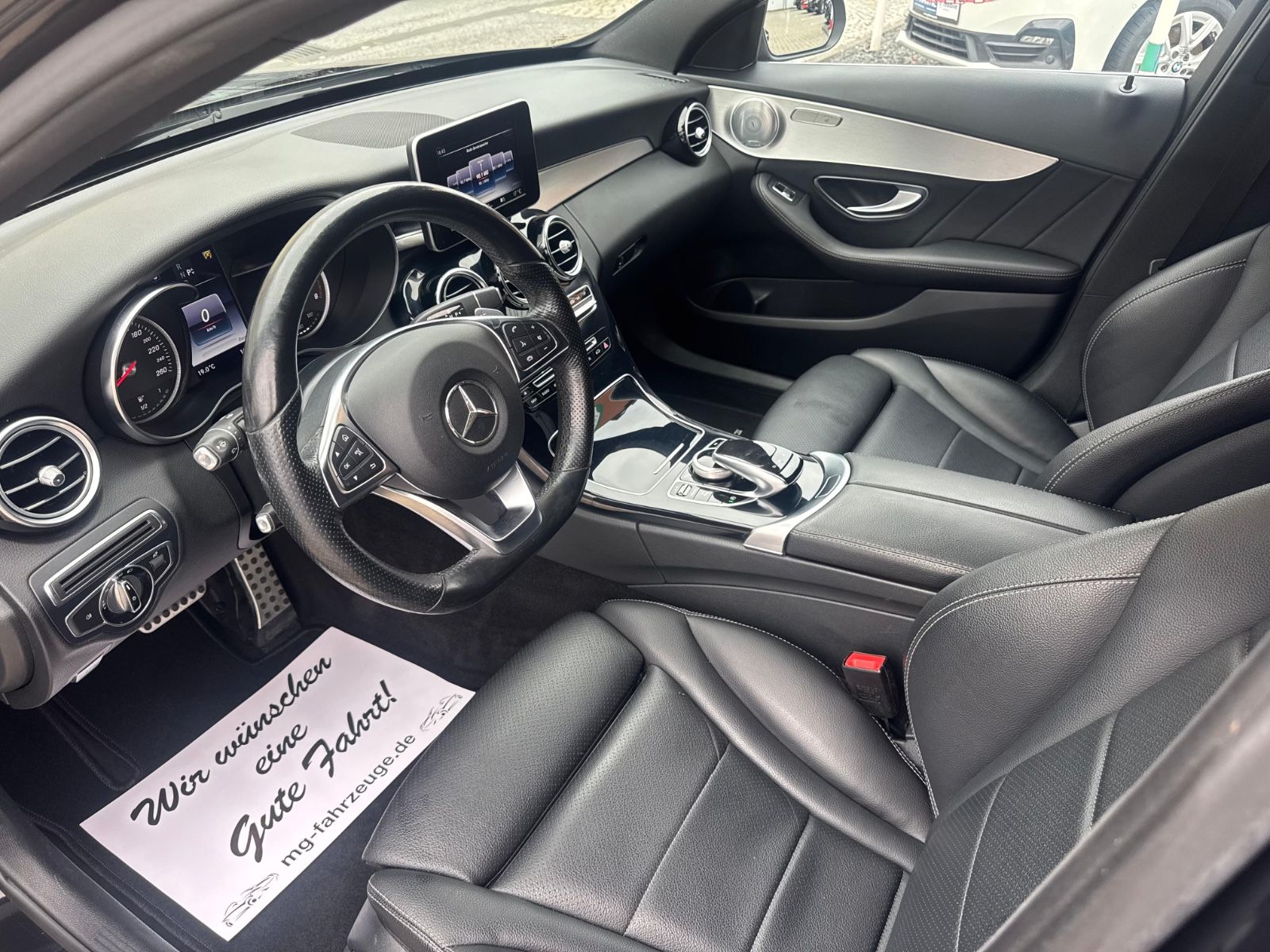 Fahrzeugabbildung Mercedes-Benz C 180 T AMG LINE BURMESTER AHK KAMERA LED