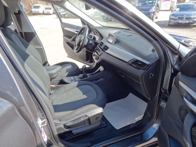 Fahrzeugabbildung BMW X1 sDrive 18 i Advantage/1.Hd/Pano/AHK/Kam/Navi/