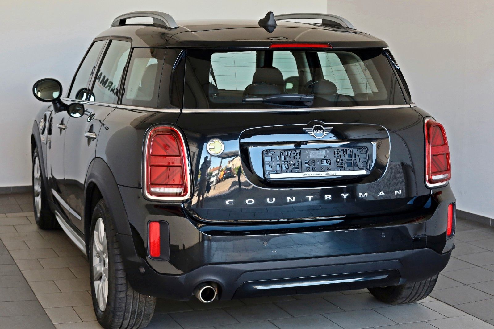 Fahrzeugabbildung MINI Countryman Cooper SE Essential Trim All4,ACC,Nav