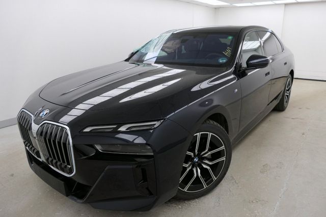 BMW 740 Baureihe 7 Lim  d xDrive M Sport (Fahrzeug-Nummer 427222015)
