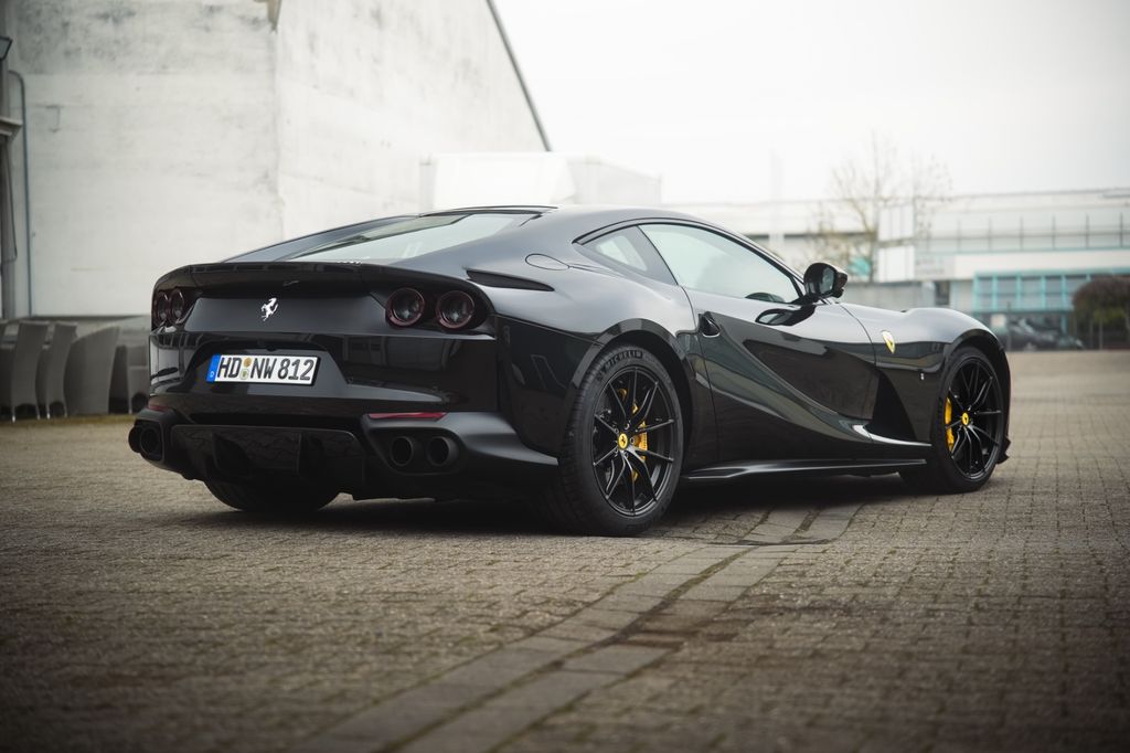 Image of Ferrari 812