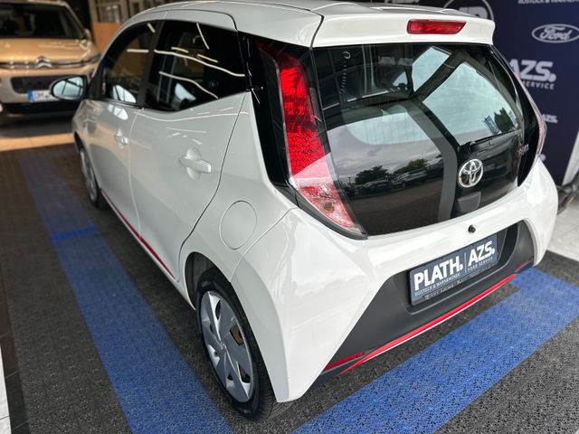 Toyota Aygo x