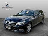 Mercedes-Benz E 200 BlueTec/  63 t.KM/ RENTNER / GARANTIE/ - mit Diesel-Antrieb: Schwarz, Vollleder, Garantie