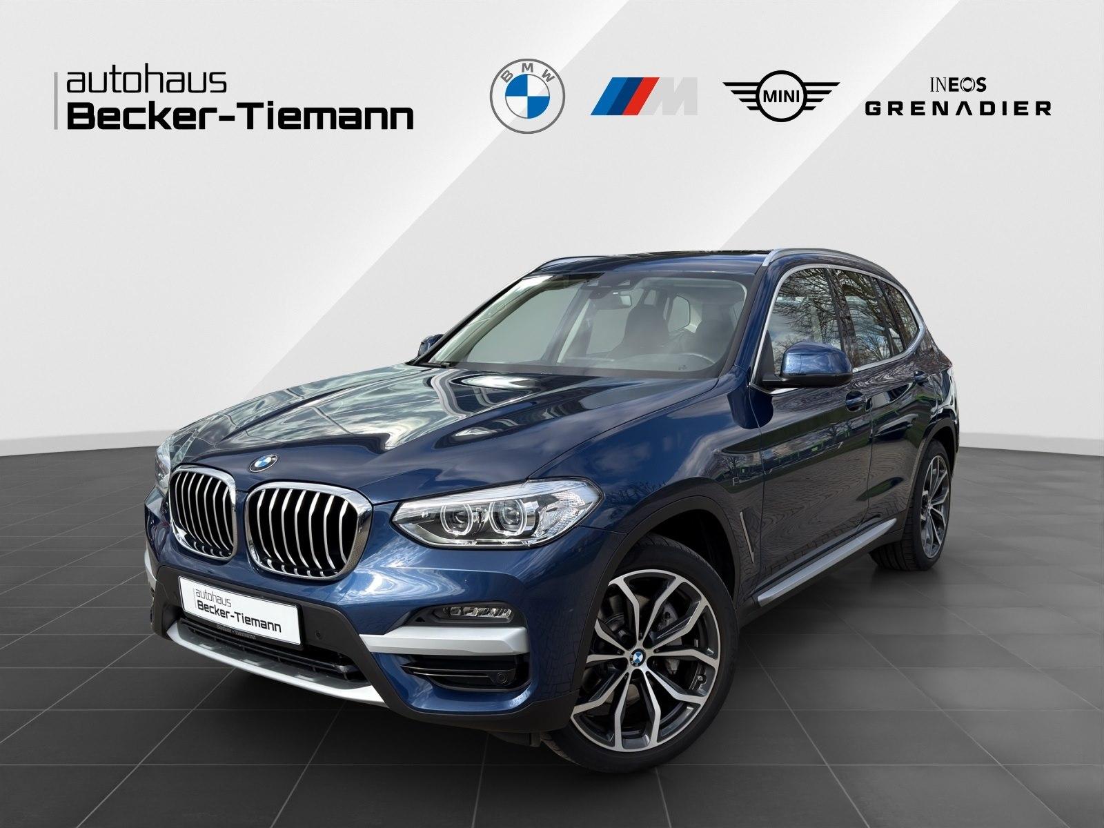 BMW X3 xDrive30i 20" / X Line / AHK / Pano / Keyless