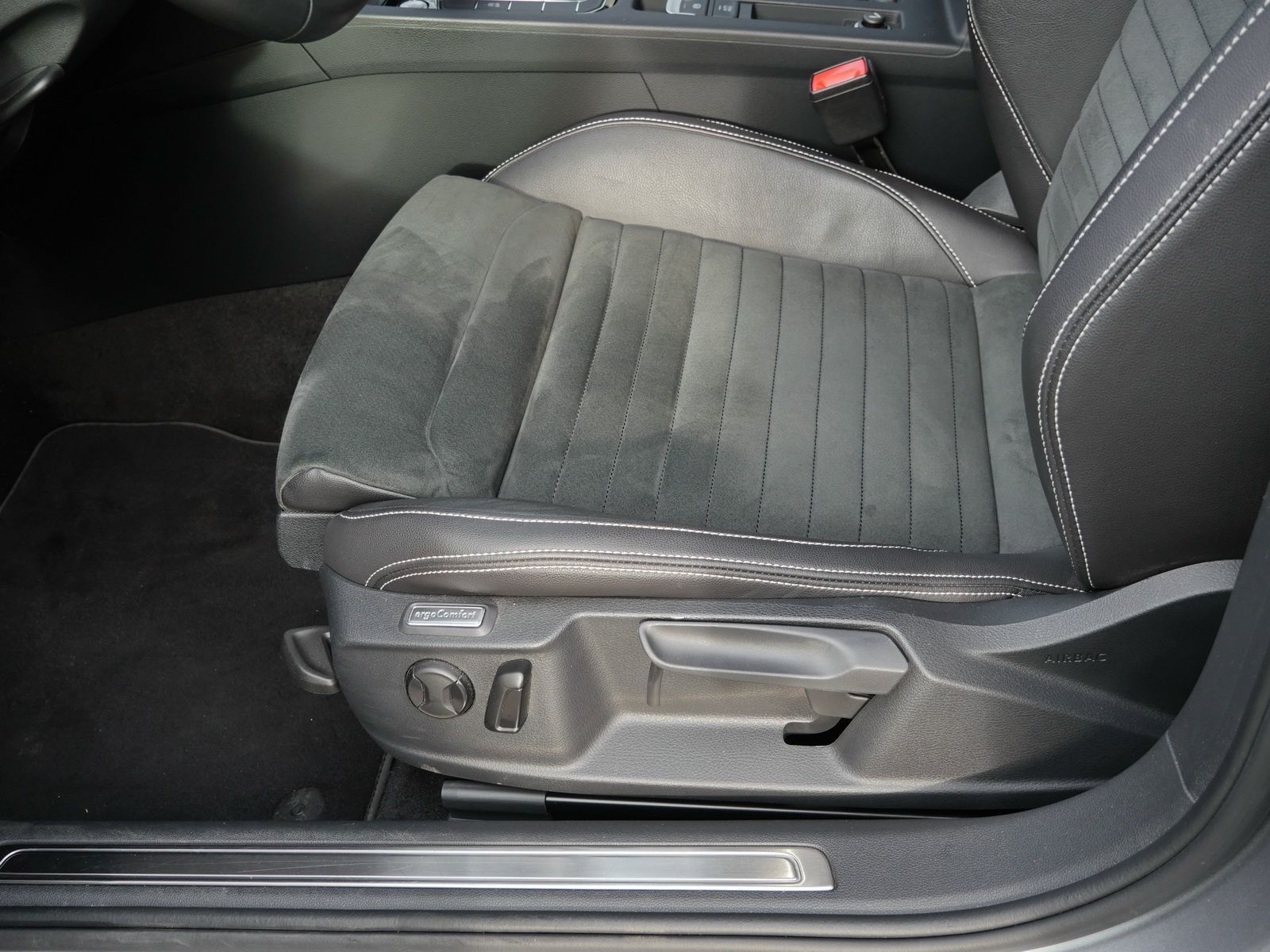 Volkswagen Passat Variant - Bild 21