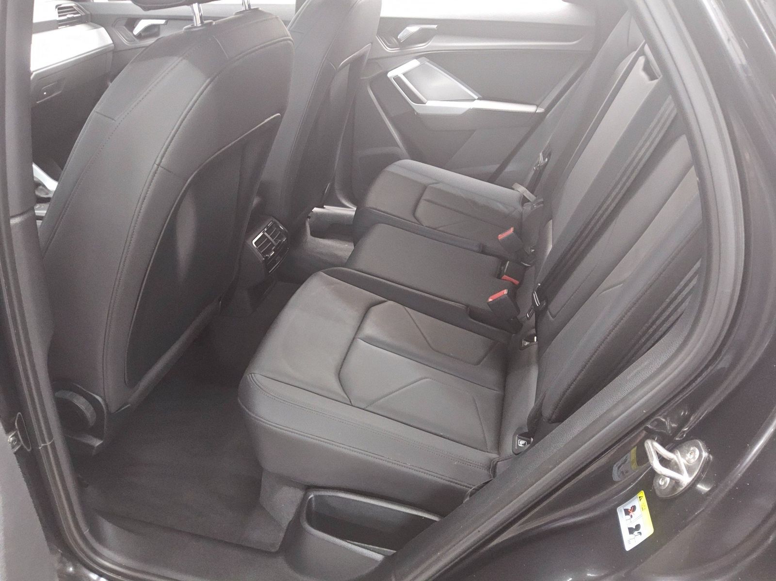 Audi Q3 Sportback 35 TDI Leder Navi LED vc foto 13