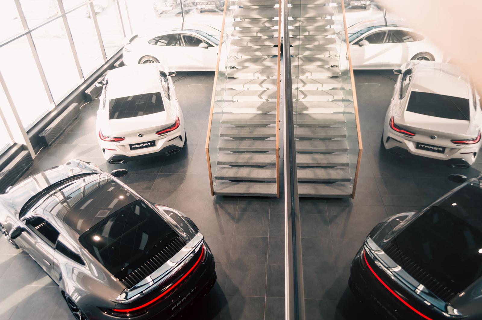 showroom-image-bottom
