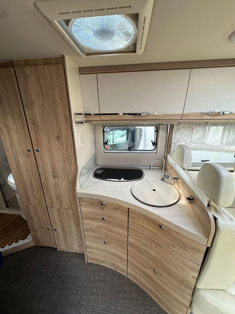 Fahrzeugabbildung Eura Mobil Profila T 675 SB