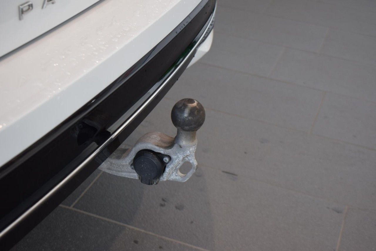 Volkswagen Passat Variant - Bild 17