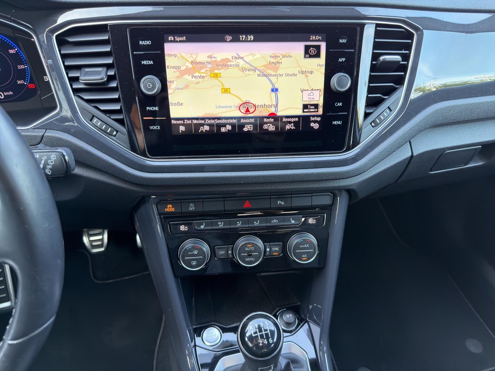 Volkswagen T-Roc 1.5 TSI Sport R-Line Interieur  Navi LED K