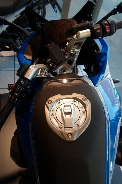 Fahrzeugabbildung BMW R 1300 RS alle Pakete