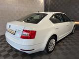 Skoda Octavia Lim. *ACTIVE*LED-GREEN TEC-USB-SERVO-MP3 - Skoda Octavia Active mit Benzin-Antrieb
