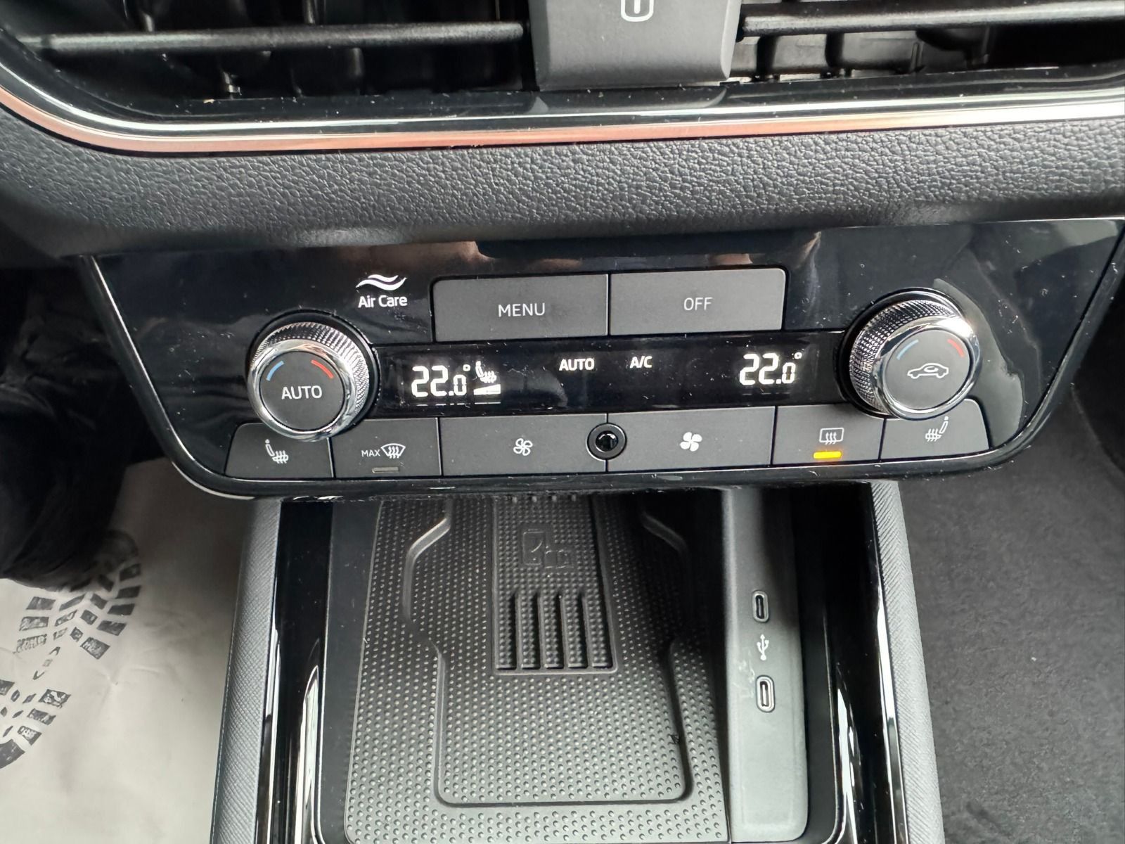 Fahrzeugabbildung SKODA Scala Selection TSI DSG*RFK*NAVI*LED
