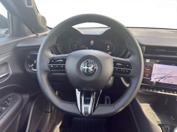 Alfa Romeo Junior Ibrida Ti *18 Zoll ALUFELGEN*TECHNOLOGIE*