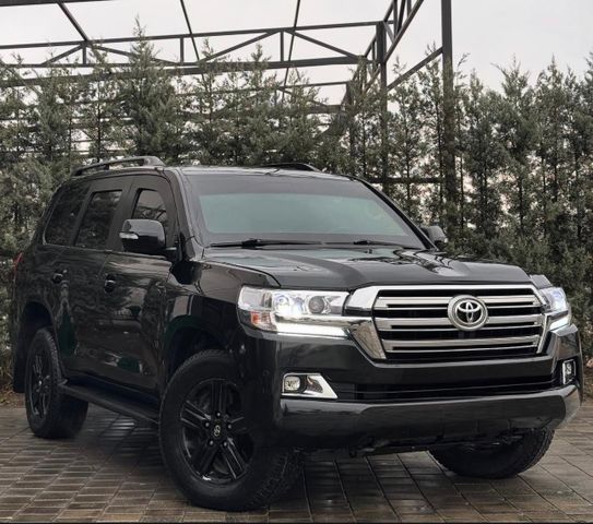 Toyota Land Cruiser 200 Executive*B7*ARMOURED*ARMORED*