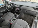 Skoda Octavia 1.4 TSI Style LED PDC NAVI SHZG - Skoda: Unfallwagen
